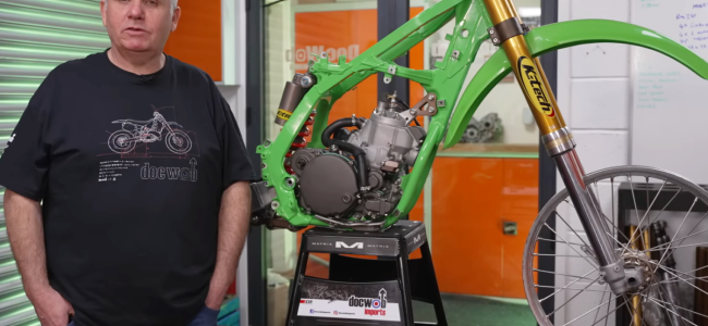 VIDEO: De opbouw van Tommy Searle’s machine voor de VMXdN in Foxhill