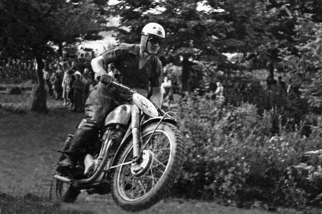 Harold Lines was een van de eerste Motocross Nomaden op het Europese continent