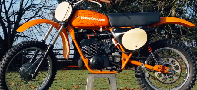 VIDEO: Ook Harley-Davidson probeerde het ooit in de motorcross
